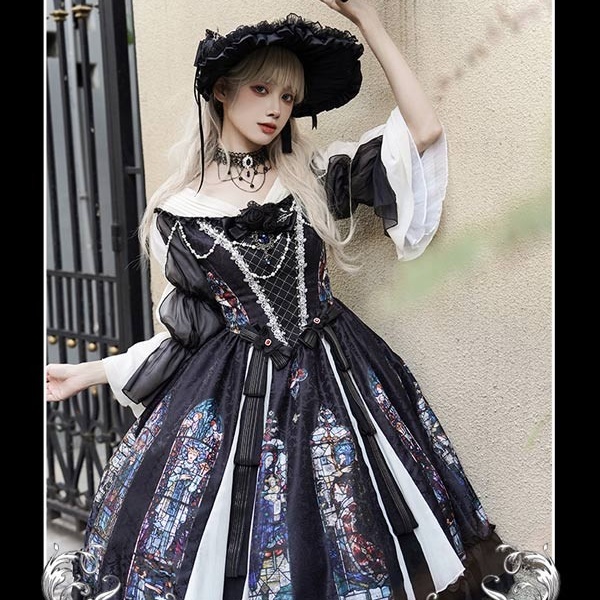 ワンピース ロリータ ハロウィン ステンドグラス風 ミモレ丈 ジャンパースカート オフショルダー レディース 長袖 クラロリ ゴスロリ ゴシック 暗黒風 ロリィタファッション ロリータワンピース コスチューム コスプレ 衣装 可愛い 仮装 イベント 文化祭 ブラック 黒 S M L コスプレ・衣装のVings