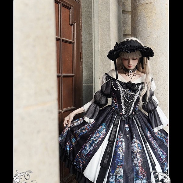 ワンピース ロリータ ハロウィン ステンドグラス風 ミモレ丈 ジャンパースカート オフショルダー レディース 長袖 クラロリ ゴスロリ ゴシック 暗黒風 ロリィタファッション ロリータワンピース コスチューム コスプレ 衣装 可愛い 仮装 イベント 文化祭 ブラック 黒 S M L コスプレ・衣装のVings