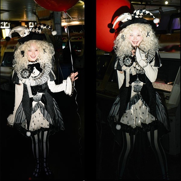 ロリータ コスチューム ハロウィン ピエロ風 ブラウス スカート パンツ 7点セット ゴシック リボン レディース ゴスロリ 暗黒風 ロリィタファッション 長袖 フリル コスプレ 衣装 洋服 可愛い 日常 仮装 パーティ サーカス イベント ステージ 文化祭 学園祭 ブラック 黒 S M L コスプレ・衣装のVings