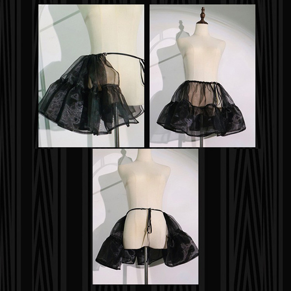 ロリータ コスチューム ハロウィン ピエロ風 ブラウス スカート パンツ 7点セット ゴシック リボン レディース ゴスロリ 暗黒風 ロリィタファッション 長袖 フリル コスプレ 衣装 洋服 可愛い 日常 仮装 パーティ サーカス イベント ステージ 文化祭 学園祭 ブラック 黒 S M L コスプレ・衣装のVings