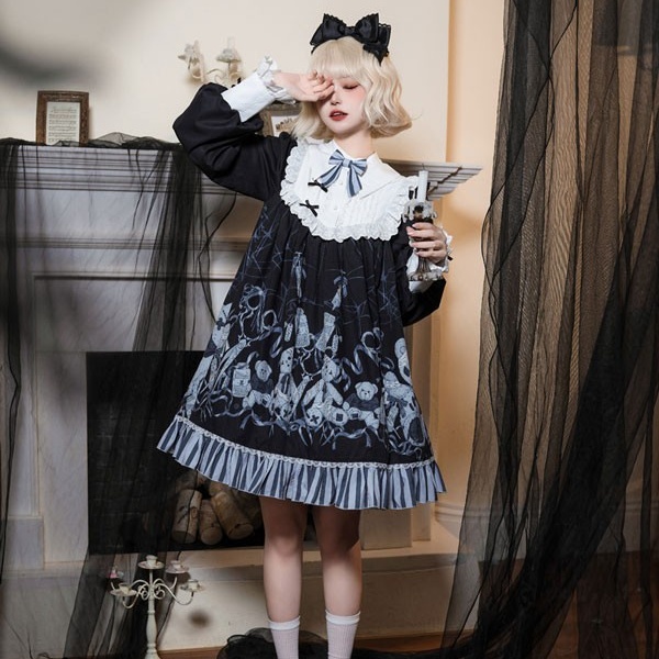 ワンピース ロリータ ハロウィン テディベア柄 ショート丈 ミニ レディース 長袖 ゴスロリ ゴシック 秋冬 暗黒風 リボン レース ロリィタファッション フリル ロリータワンピース コスチューム コスプレ 衣装 可愛い 仮装 パーティー イベント 文化祭 ブラック 黒 S M L コスプレ・衣装のVings