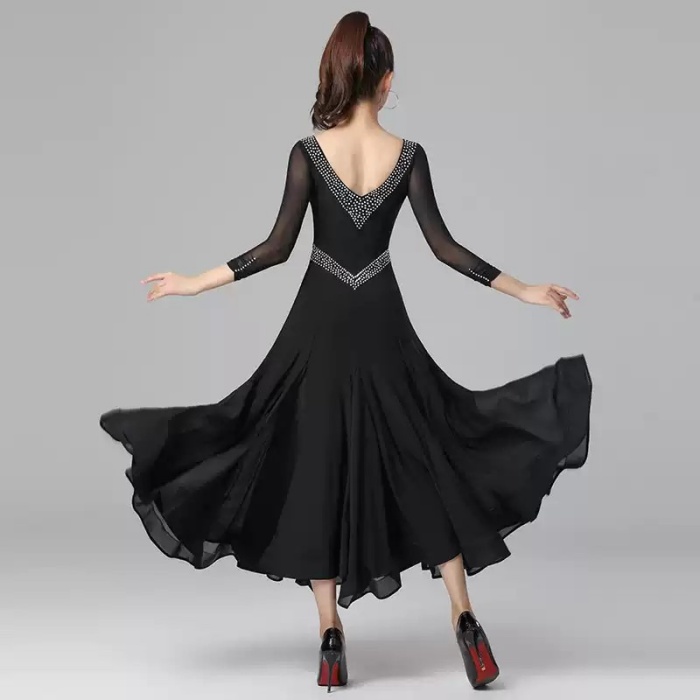 社交ダンスドレス モダンドレス 社交ダンス衣装 社交ダンス ドレス 大きい裾 スタンダードドレス ワルツダンス ステージ衣装 ダンス衣装 ダンスウェア 競技会 パーティー 発表会 競技着 練習着 舞台 演奏会 演出 be101x0 コスプレ・衣装のVings