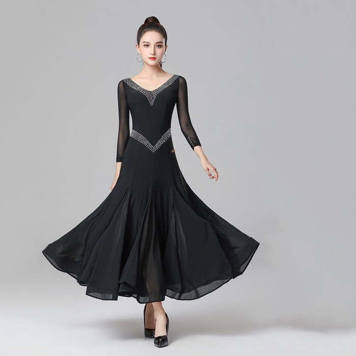 社交ダンスドレス モダンドレス 社交ダンス衣装 社交ダンス ドレス 大きい裾 スタンダードドレス ワルツダンス ステージ衣装 ダンス衣装 ダンスウェア 競技会 パーティー 発表会 競技着 練習着 舞台 演奏会 演出 be101x0 コスプレ・衣装のVings