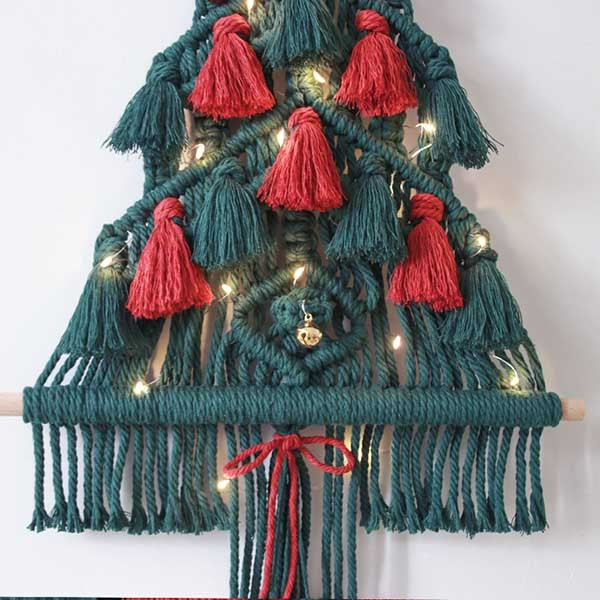 タペストリー クリスマス  北欧 壁飾り おしゃれ 手作り編み マクラメタペストリー 壁掛け ファブリック壁装飾 毛糸 コスプレ・衣装のVings